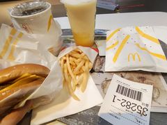 -麦当劳(龙洞店)