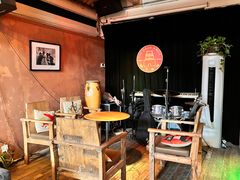 大堂-脚下咖啡·CHILL酒馆(灵光东巷店)