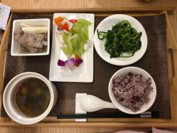 -海豚湾高端月子会所(黄浦店)