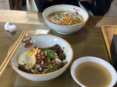 -津市刘聋子粉馆岳阳总店