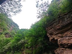 -龙潭大峡谷