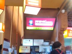 -阿婆情腊排骨火锅(金虹路店)