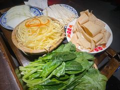 -萍姐火锅·公路夜市(江宁万达店)