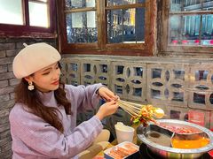 -钢管厂五区小郡肝串串香火锅(人民广场店)