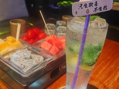 -喜鹊音乐酒馆(西街店)