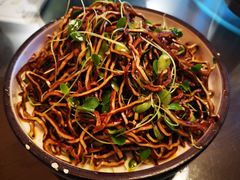 香椿苗拌黑豆丝-张大嘴菜馆(庞各庄店)