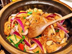 -炆艺乳鸽·煲仔饭大排档(望京来广营店)