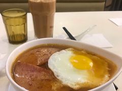 -香港新发烧腊茶餐厅(万象店)