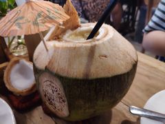 椰林飘香-Naughty Nuri’s Phuket