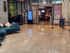 -星河吉酒店-BOND大堂吧·咖啡·简餐