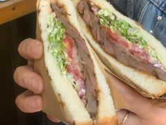 -Al Salam莫的三明治
