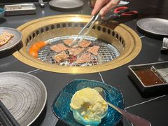 -山川小町·极番烧肉(新地假日广场店)