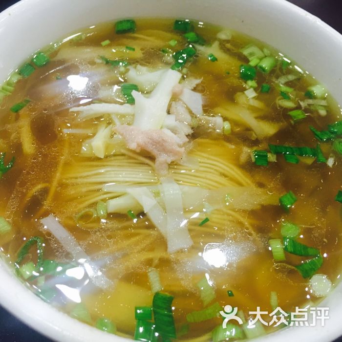 陆振兴 扁尖肉丝面                 mr.