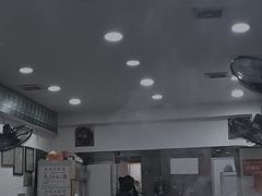 -专业跳跳蛙·彭彭老铺(步行街店)
