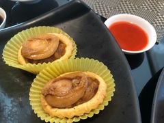 一口鲍鱼酥-夏宫中餐厅(静安香格里拉店)