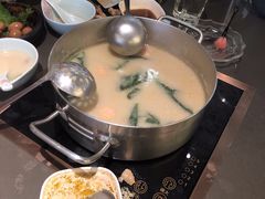 -捞王锅物料理(上海世茂广场店)