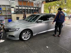 -壹捷汽车服务徐汇店(上海旗舰店·徐汇店)