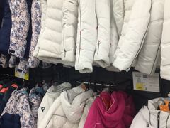 -迪卡侬(西三旗店)