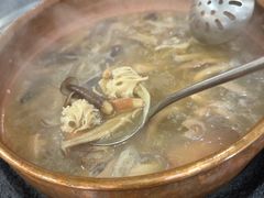 -阿山卓·野生菌火锅·纳西火塘烤肉