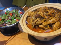 板栗烧鸡-莲餐厅·湖北菜·潜江小龙虾店(愚园路店)