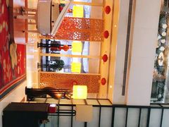 -喜鹊愉家酒店(郑州曼哈顿博览中心地铁站店)