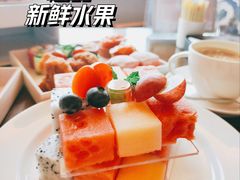 -广州中心皇冠假日酒店·汇点大堂吧