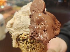 -VENCHI 闻绮(上海佛罗伦萨小镇店)