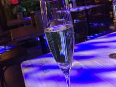 -临界音乐酒馆·小龙虾·江湖菜(华熙LIVE·鱼洞店)