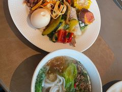 -深圳罗湖口岸国贸桔子水晶酒店