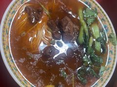 -金杨拉面王小吃面馆·牛三宝面·红烧牛肉粉