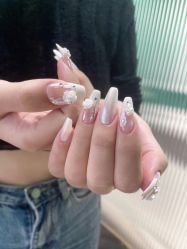 -LISSOM莉森 Nail ·美甲美睫原创定制店