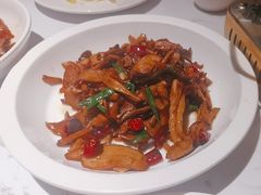 -关东小磨东北菜(漕河泾印象城店)