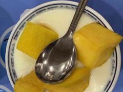 芒果双皮奶-冰神糖水铺(国贸中心店)