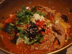 -成都你六姐·牛肉冒菜(上海环宇荟店)