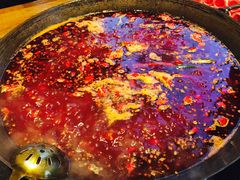 麻辣红汤锅底-纸盐河码头火锅(十八梯店)