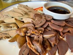 -赶海部落海鲜城(海阳路店)