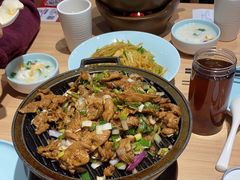 -宏状元现熬粥·京味菜(三里河店)