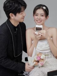 -红番婚纱礼服