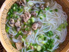 鸡汤米线-正宗李家土鸡米线店