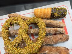 -HOT CRUSH趁热集合·现烤面包(环球港店)