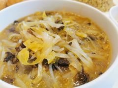 地皮菜烩土豆丝-凯鸽酒楼•雁北民间菜(华北星店)