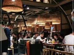 大堂-哥老官重庆美蛙鱼头(西湖银泰十一哥店)