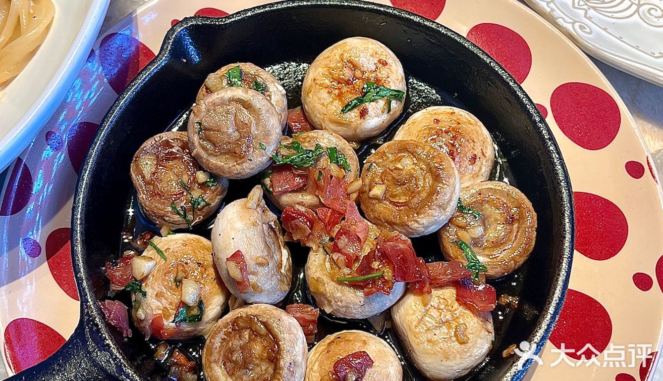 三里屯！圣诞漂亮饭已到位！