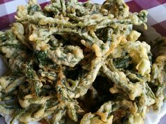 香椿鱼-劳模山庄