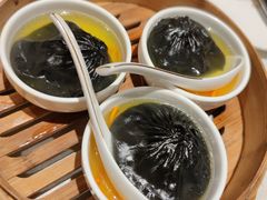 黑松露汤包-十二粤味·顺德菜·烧鹅点心(五四广场店)