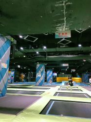 -反弹蹦床公园·亲子乐园·团建·派对(青岛融创茂店)