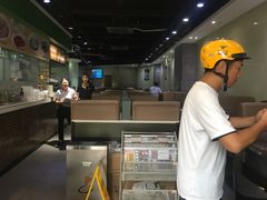 -锦园春香港茶餐厅(西海湾旗舰店)