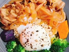 日式肥牛饭盖温泉蛋-Homie活力轻食(大智路店)