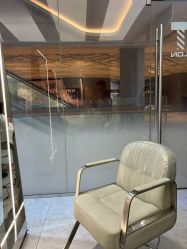 -PE SALON