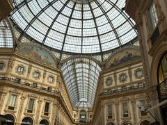 -埃马努埃莱二世拱廊